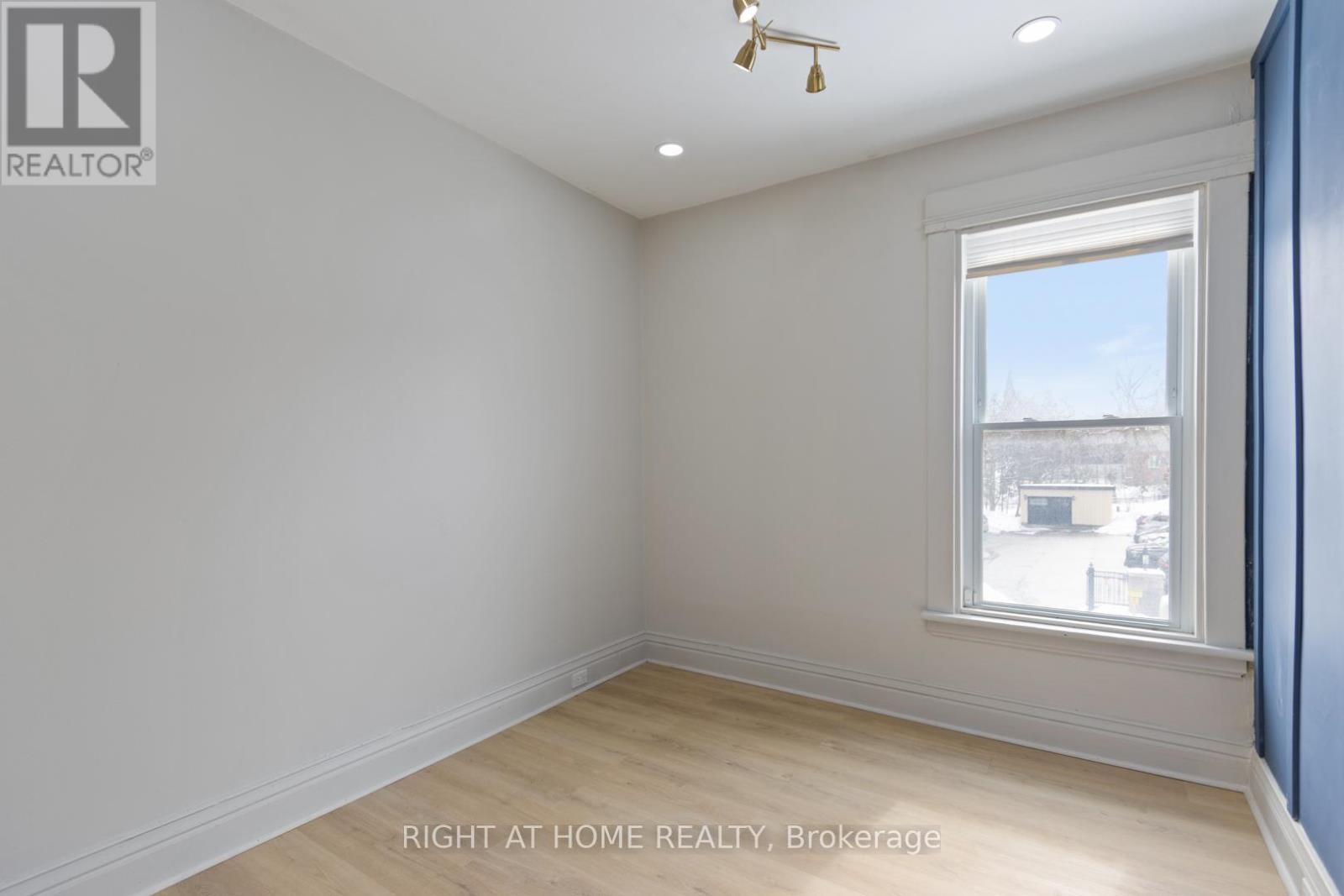 Second Floor - 443 Ontario Street, Newmarket, Ontario  L3Y 2K6 - Photo 20 - N12897094