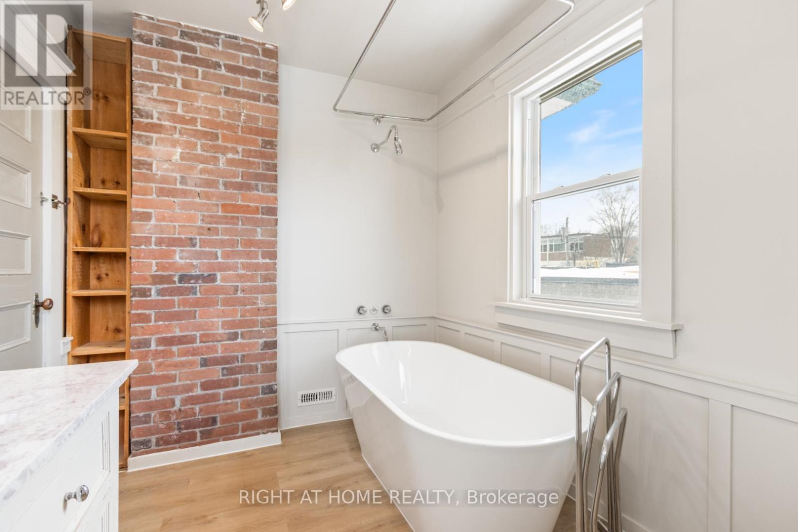 Second Floor - 443 Ontario Street, Newmarket, Ontario  L3Y 2K6 - Photo 24 - N12897094