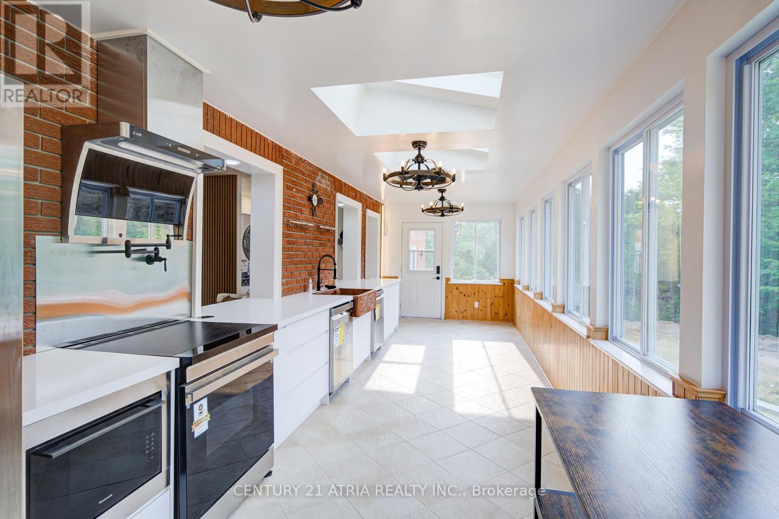 636 Regional Road 21, Uxbridge, Ontario  L9P 0K7 - Photo 12 - N12897140