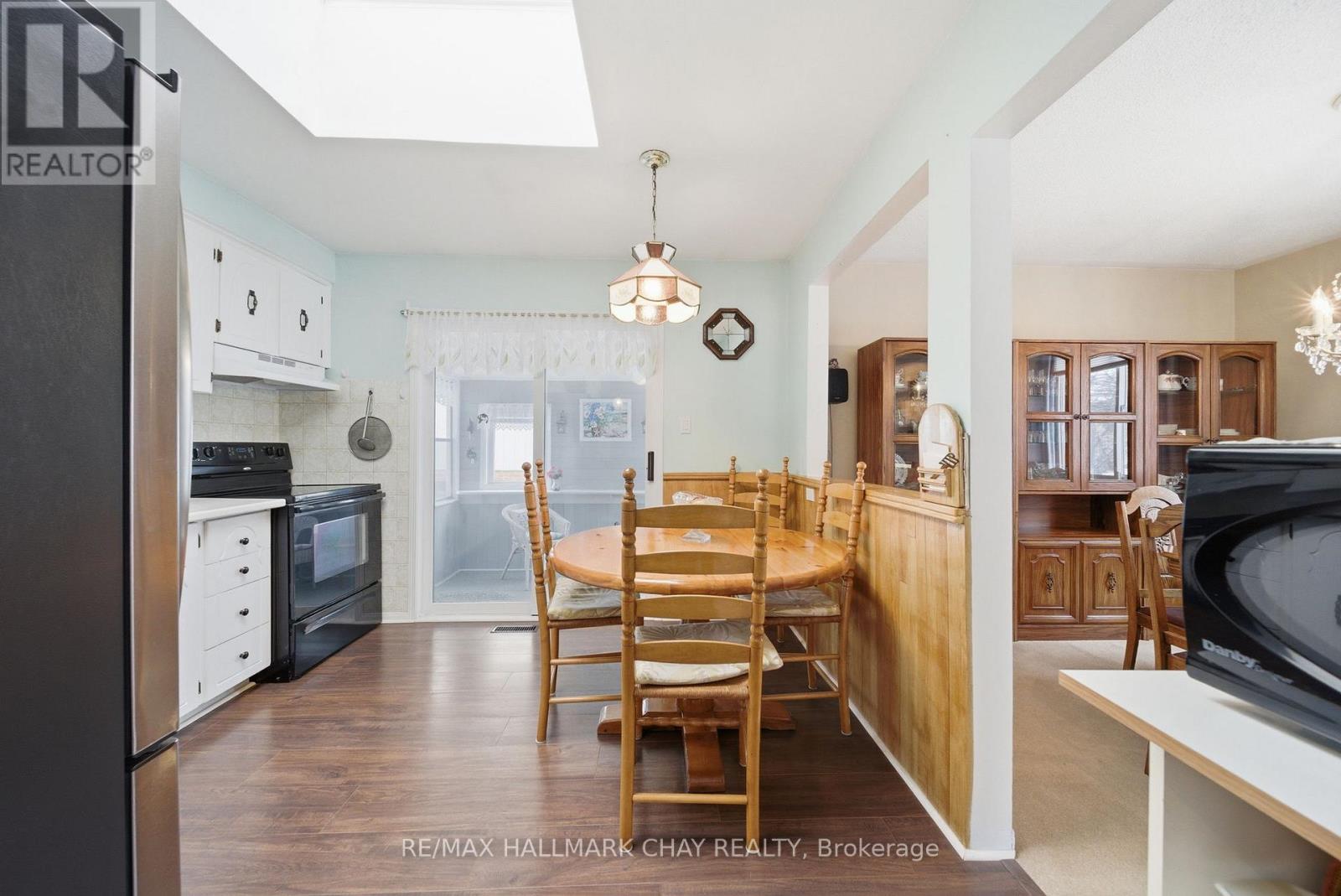 5 Austen Lane, Barrie (Letitia Heights), Ontario  L4N 4V5 - Photo 12 - S12897156