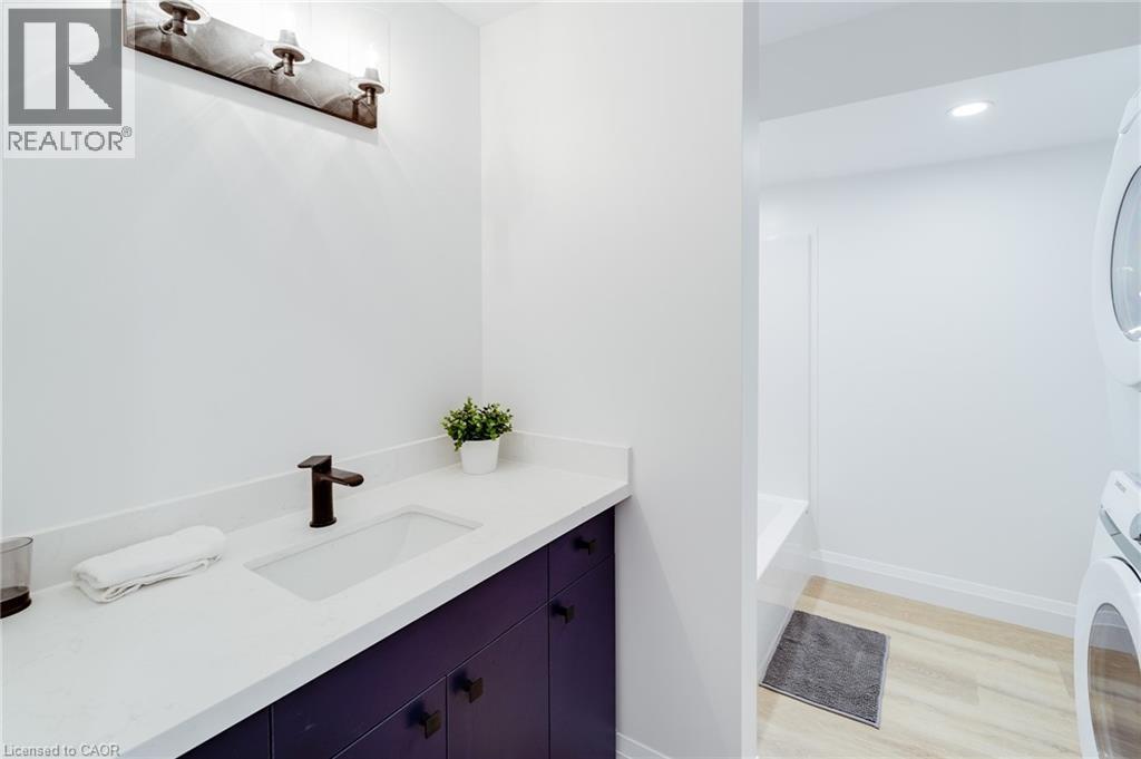 823 Stirling Avenue S Unit# 1, Kitchener, Ontario  N2M 3K4 - Photo 9 - 40813320