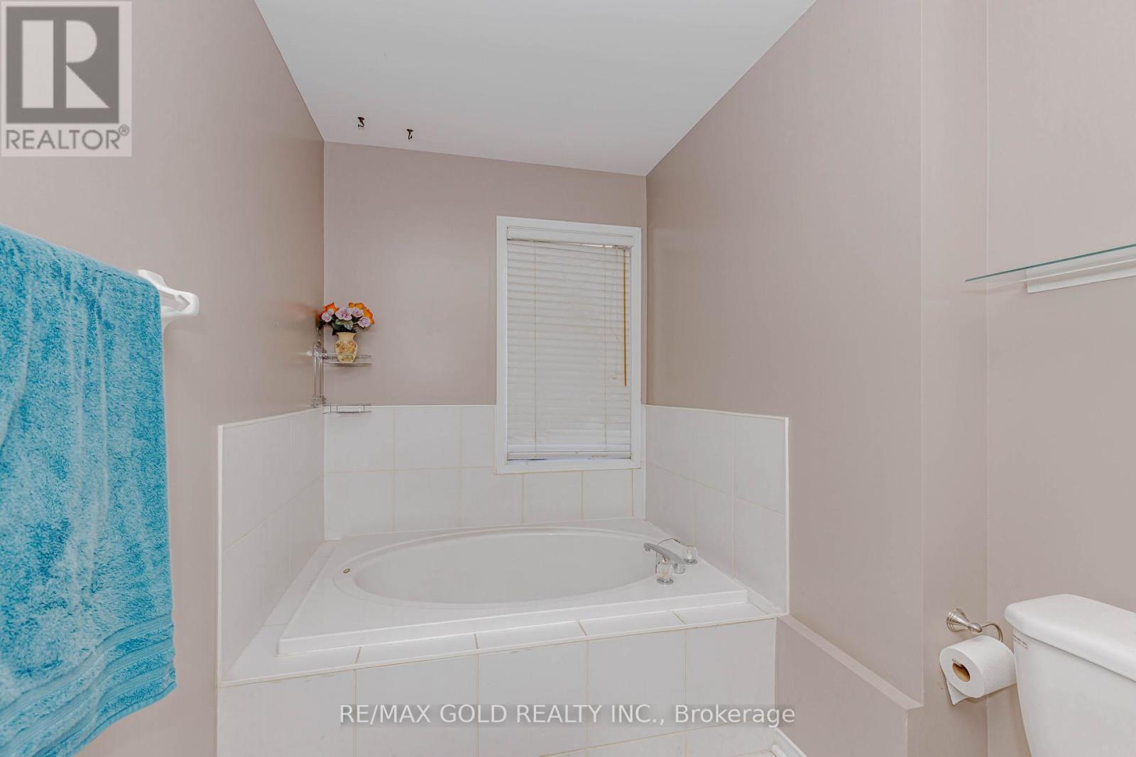 153 Cordgrass Crescent, Brampton, Ontario  L6R 2A1 - Photo 14 - W12897052