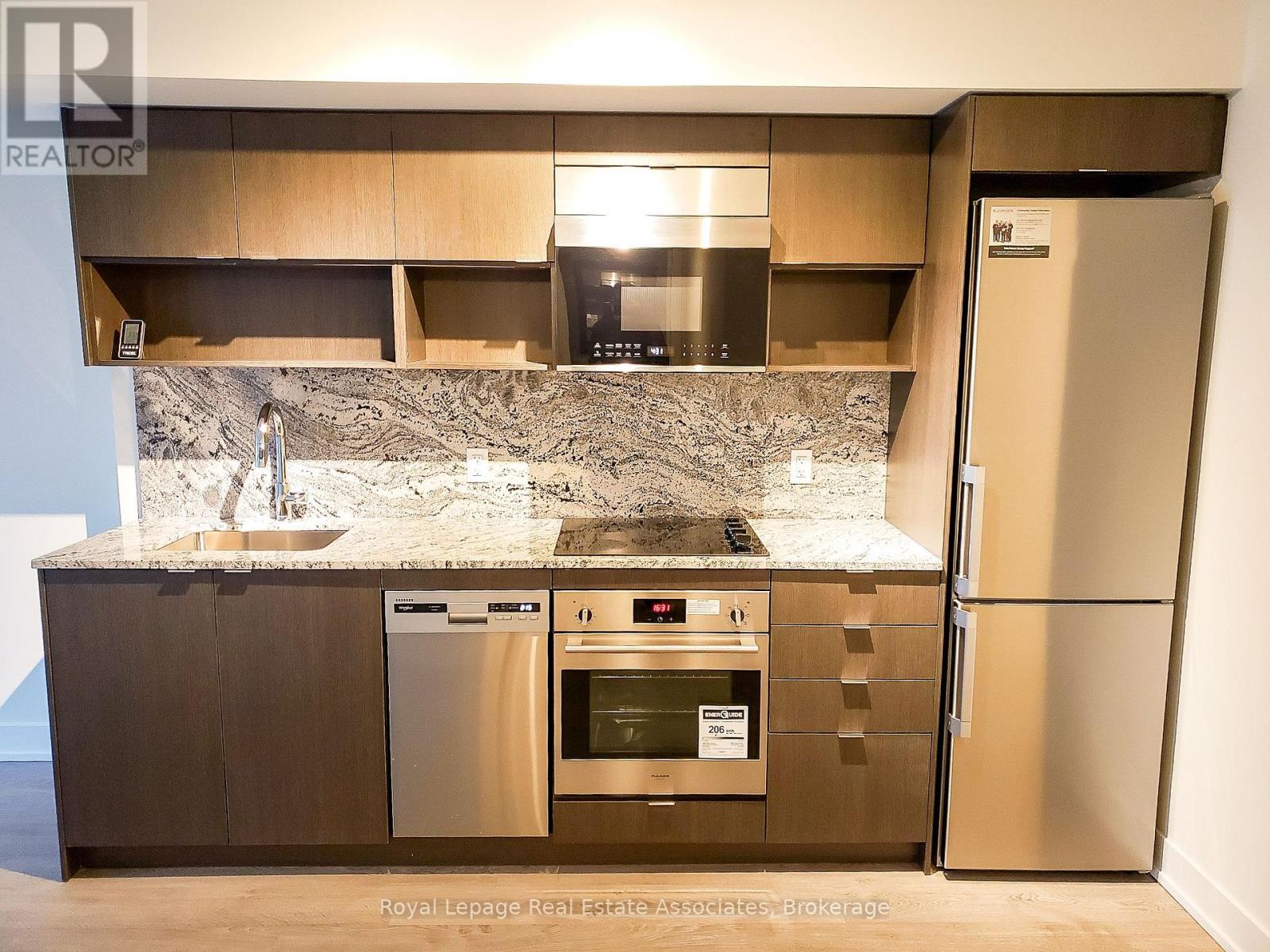 2820 - 9 Mabelle Avenue, Toronto, Ontario  M9A 0E1 - Photo 2 - W12897058