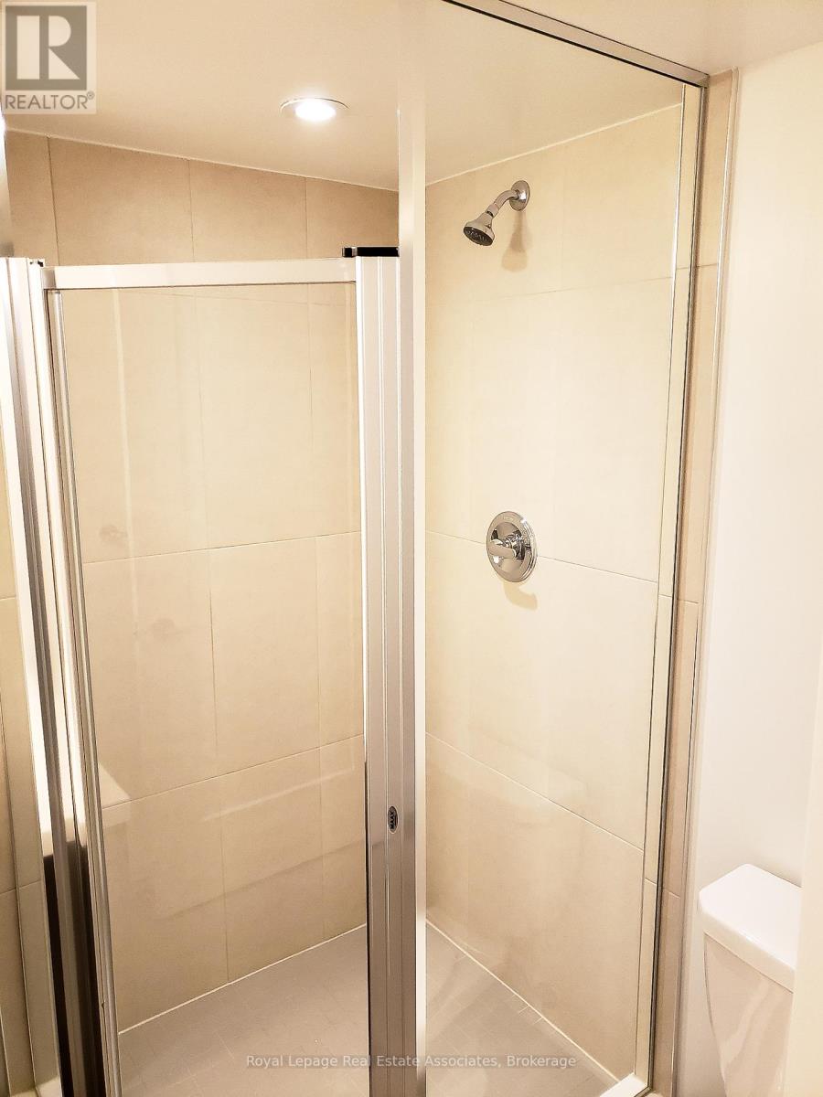 2820 - 9 Mabelle Avenue, Toronto, Ontario  M9A 0E1 - Photo 8 - W12897058