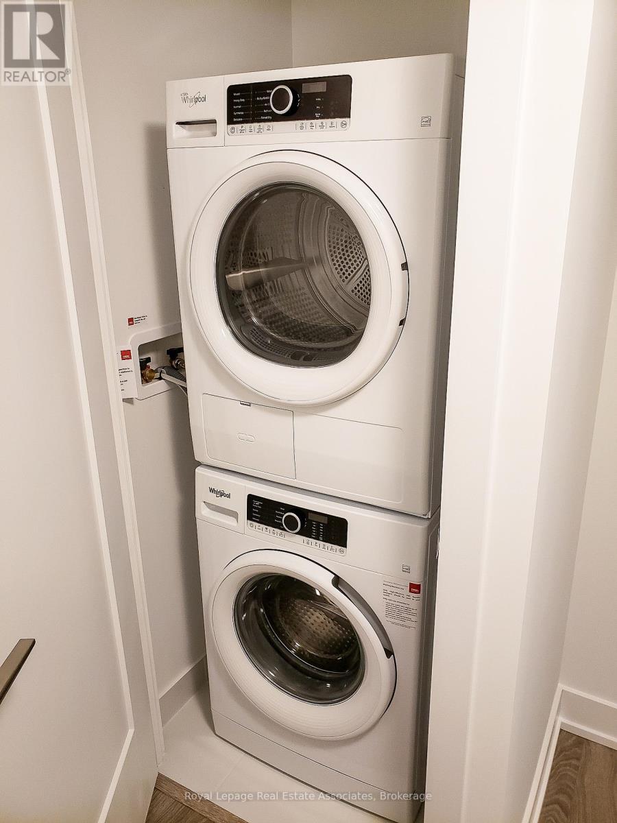 2820 - 9 Mabelle Avenue, Toronto, Ontario  M9A 0E1 - Photo 9 - W12897058