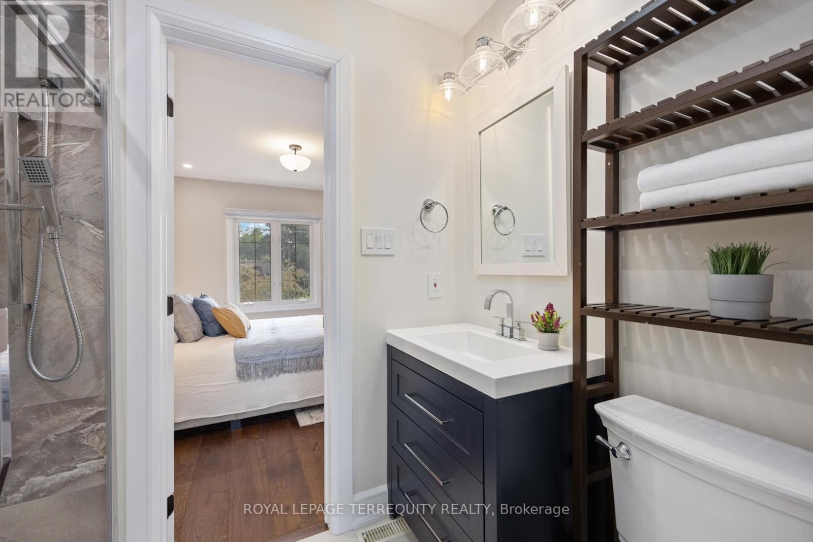 2059 Shawanaga Trail, Mississauga, Ontario  L5H 3Z3 - Photo 23 - W12897078