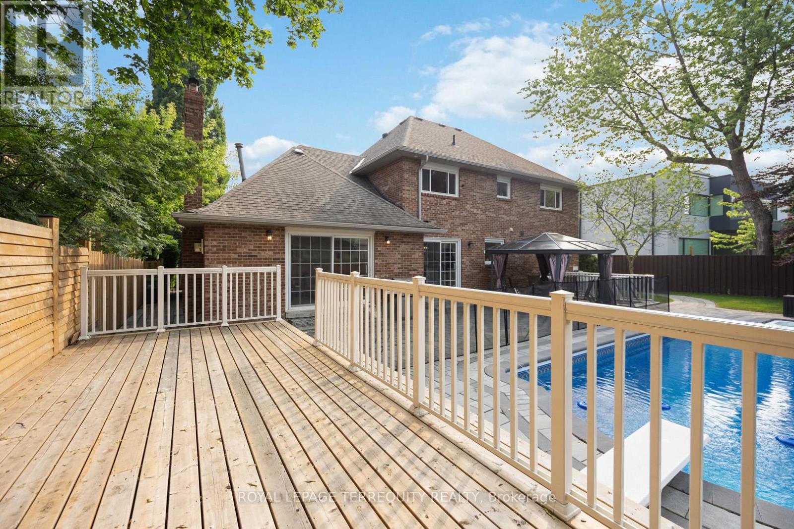 2059 Shawanaga Trail, Mississauga, Ontario  L5H 3Z3 - Photo 39 - W12897078