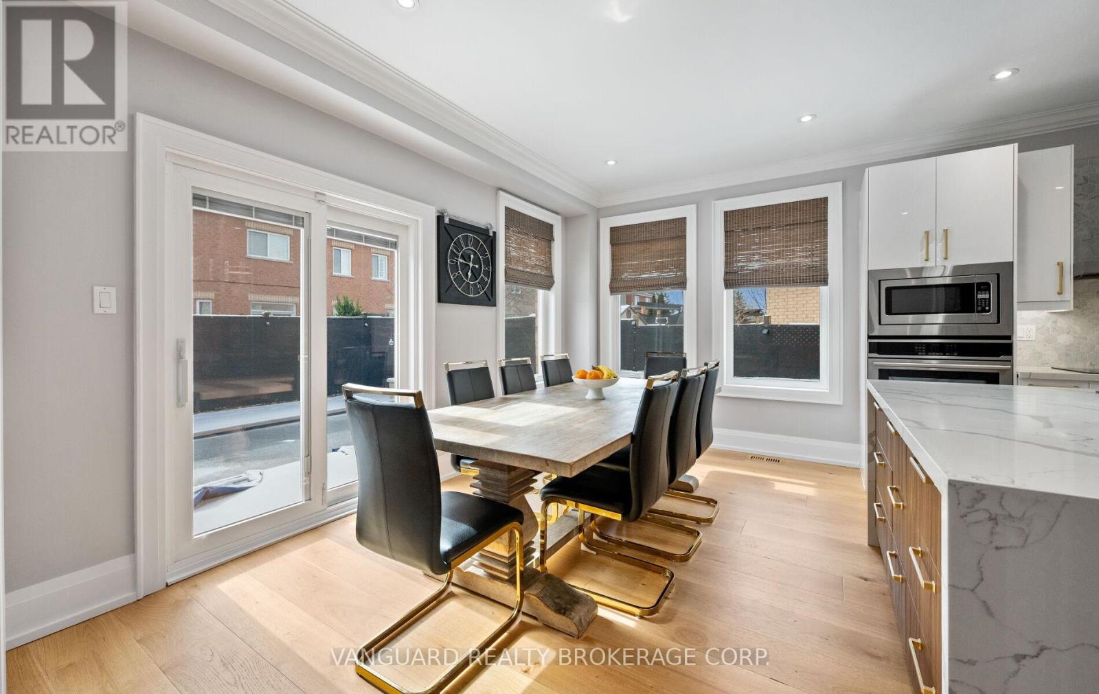 1130 Little Crescent, Milton (Cl Clarke), Ontario  L9T 6T2 - Photo 10 - W12897178