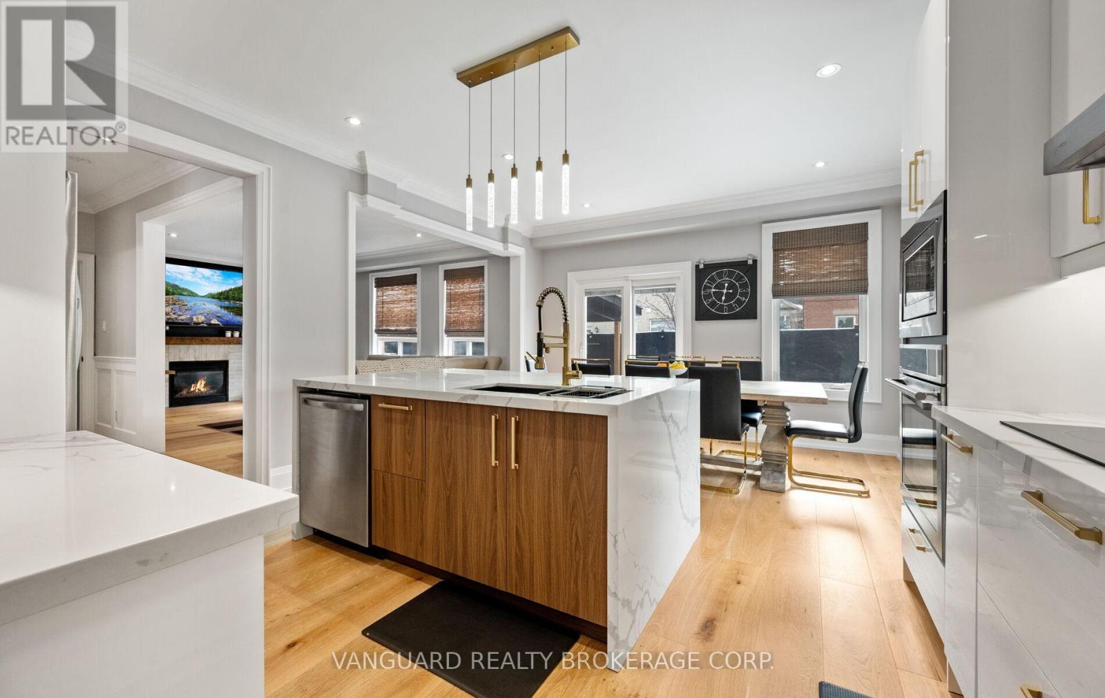 1130 Little Crescent, Milton (Cl Clarke), Ontario  L9T 6T2 - Photo 14 - W12897178