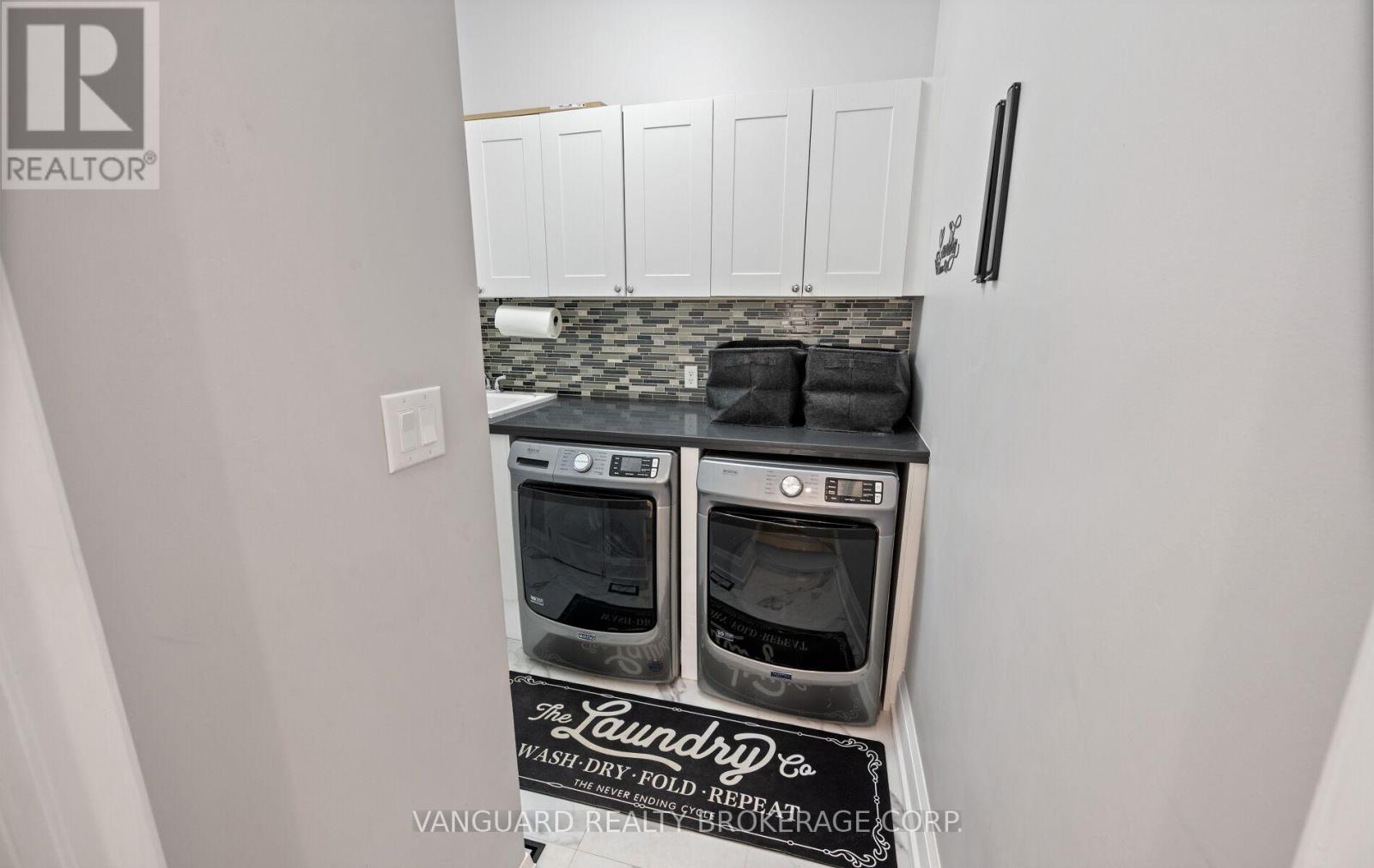 1130 Little Crescent, Milton (Cl Clarke), Ontario  L9T 6T2 - Photo 20 - W12897178