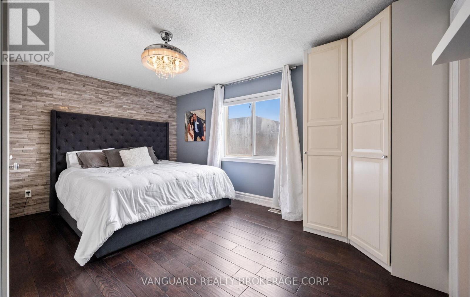 1130 Little Crescent, Milton (Cl Clarke), Ontario  L9T 6T2 - Photo 23 - W12897178