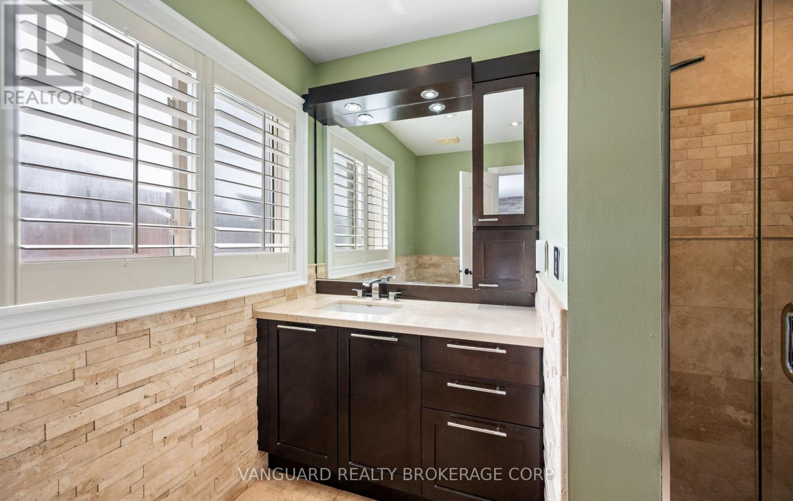 1130 Little Crescent, Milton (Cl Clarke), Ontario  L9T 6T2 - Photo 28 - W12897178