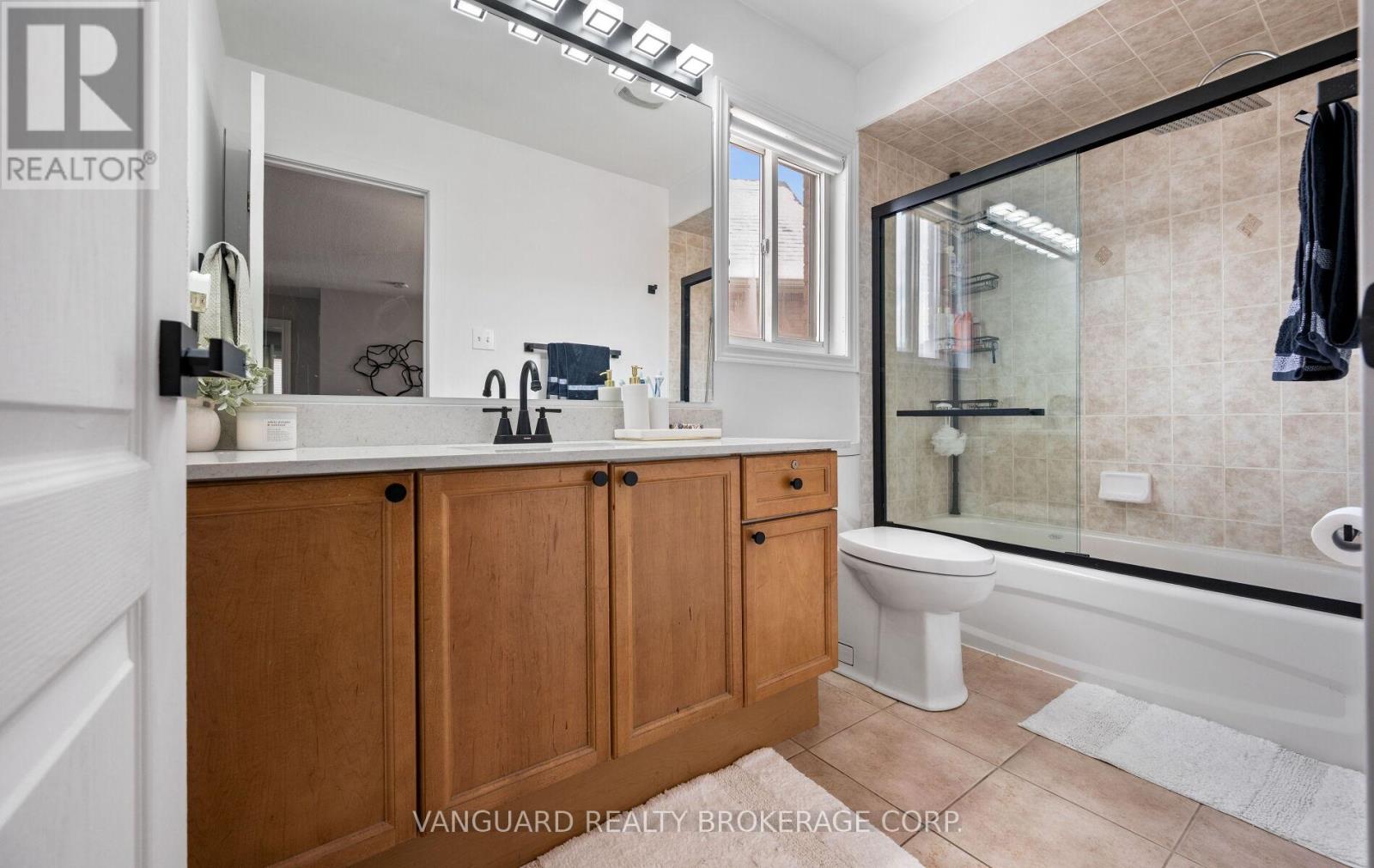 1130 Little Crescent, Milton (Cl Clarke), Ontario  L9T 6T2 - Photo 40 - W12897178