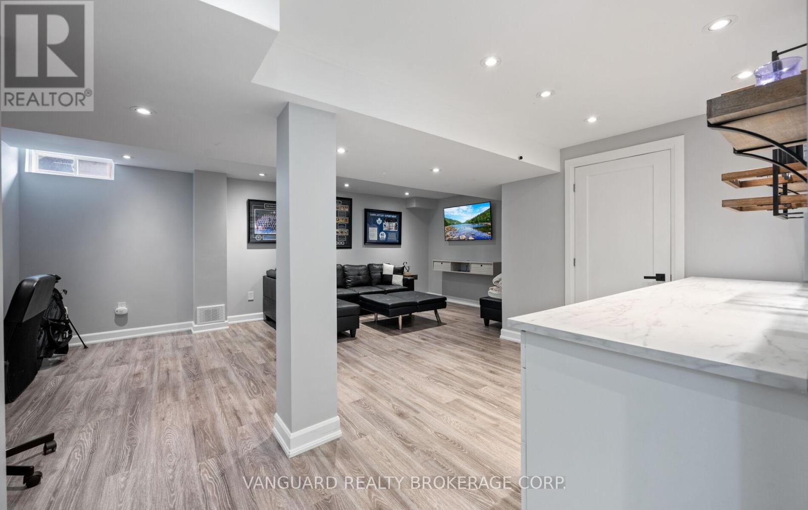 1130 Little Crescent, Milton (Cl Clarke), Ontario  L9T 6T2 - Photo 44 - W12897178