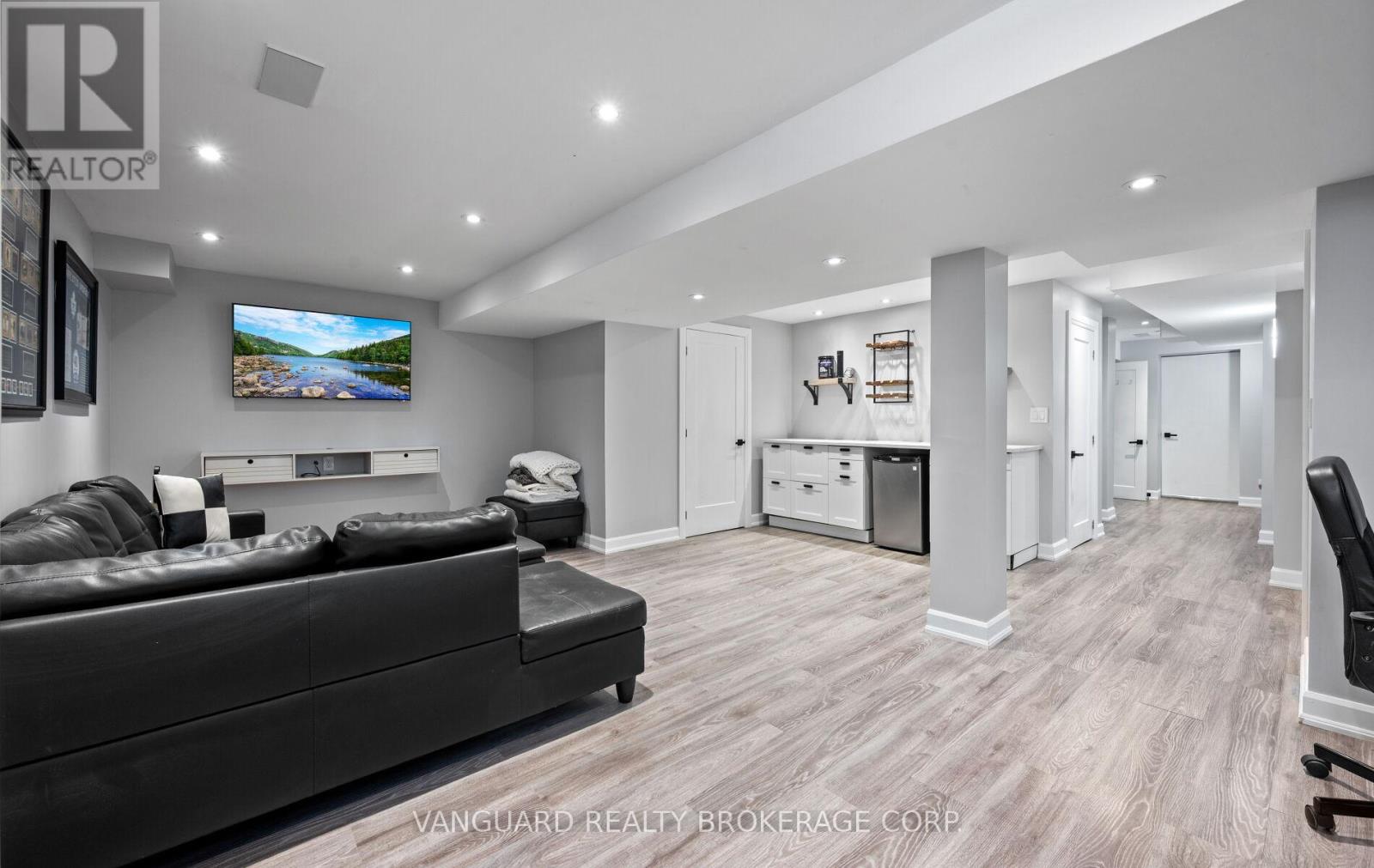 1130 Little Crescent, Milton (Cl Clarke), Ontario  L9T 6T2 - Photo 46 - W12897178