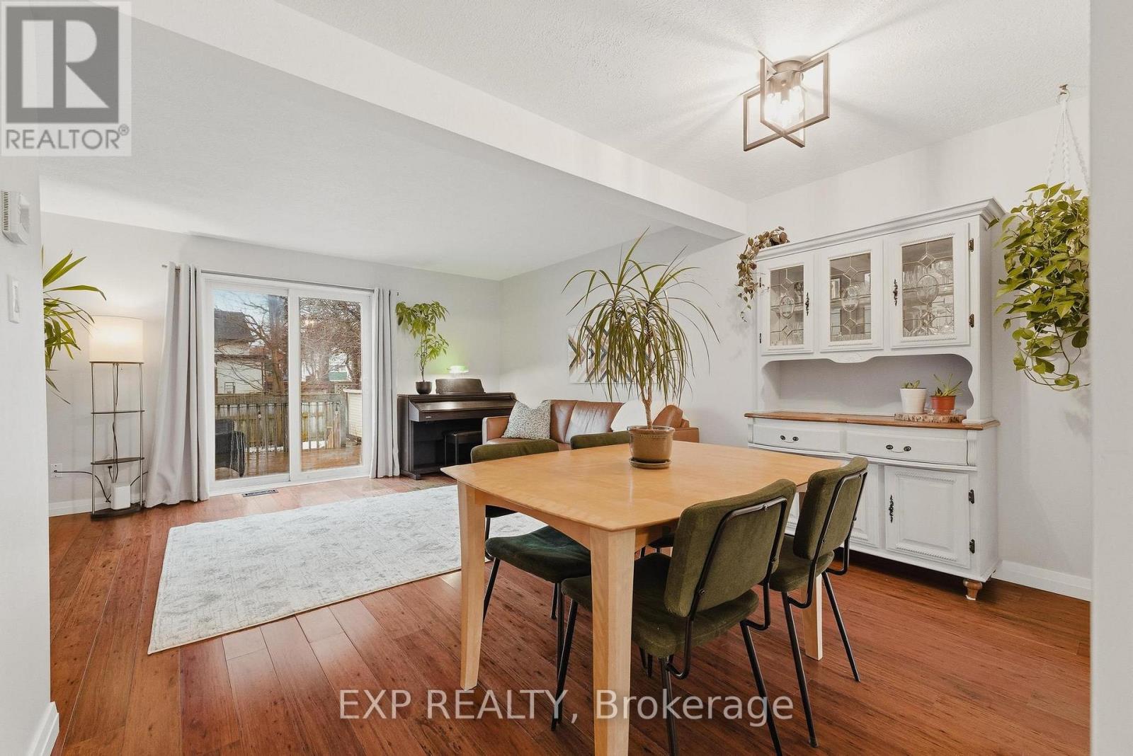 23 Talbot Street, Kitchener, Ontario  N2M 2A8 - Photo 13 - X12897002