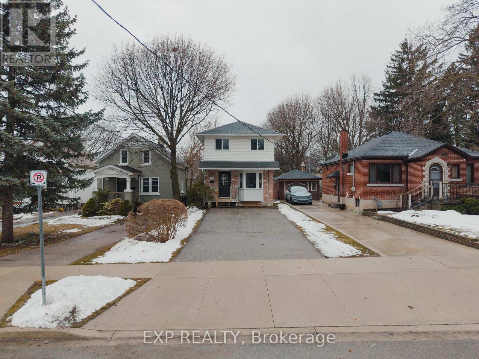 23 Talbot Street, Kitchener, Ontario  N2M 2A8 - Photo 2 - X12897002