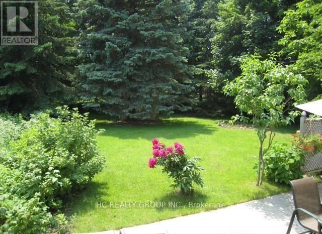 6 Bromleigh Avenue, London North, Ontario  N6G 1T9 - Photo 9 - X12897004