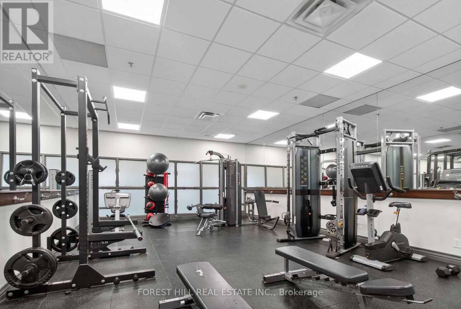 505 - 335 Rathburn Road W, Mississauga, Ontario  L5B 0C8 - Photo 36 - W12897074