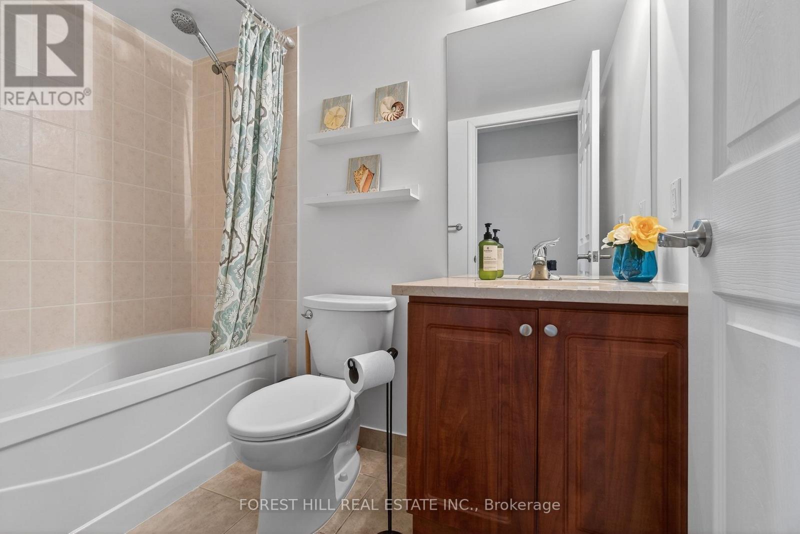 505 - 335 Rathburn Road W, Mississauga, Ontario  L5B 0C8 - Photo 23 - W12897074