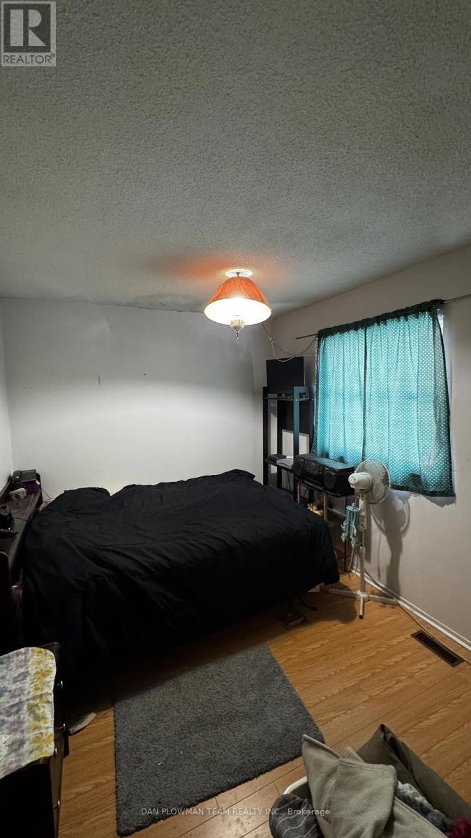 42 Plumridge Court, Ajax, Ontario  L1S 3Z8 - Photo 4 - E12893020