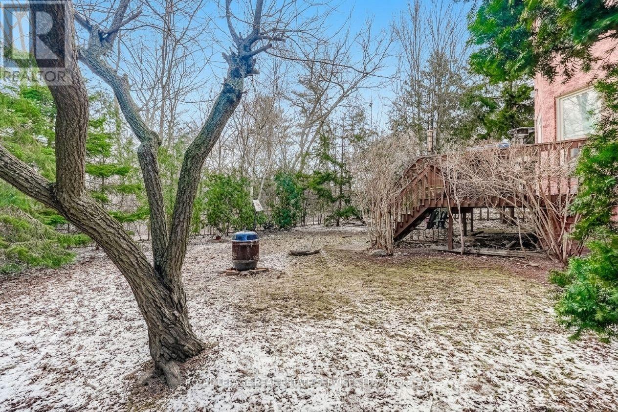 9 Morrison Creek Crescent, Oakville, Ontario  L6H 4C2 - Photo 44 - W12896146