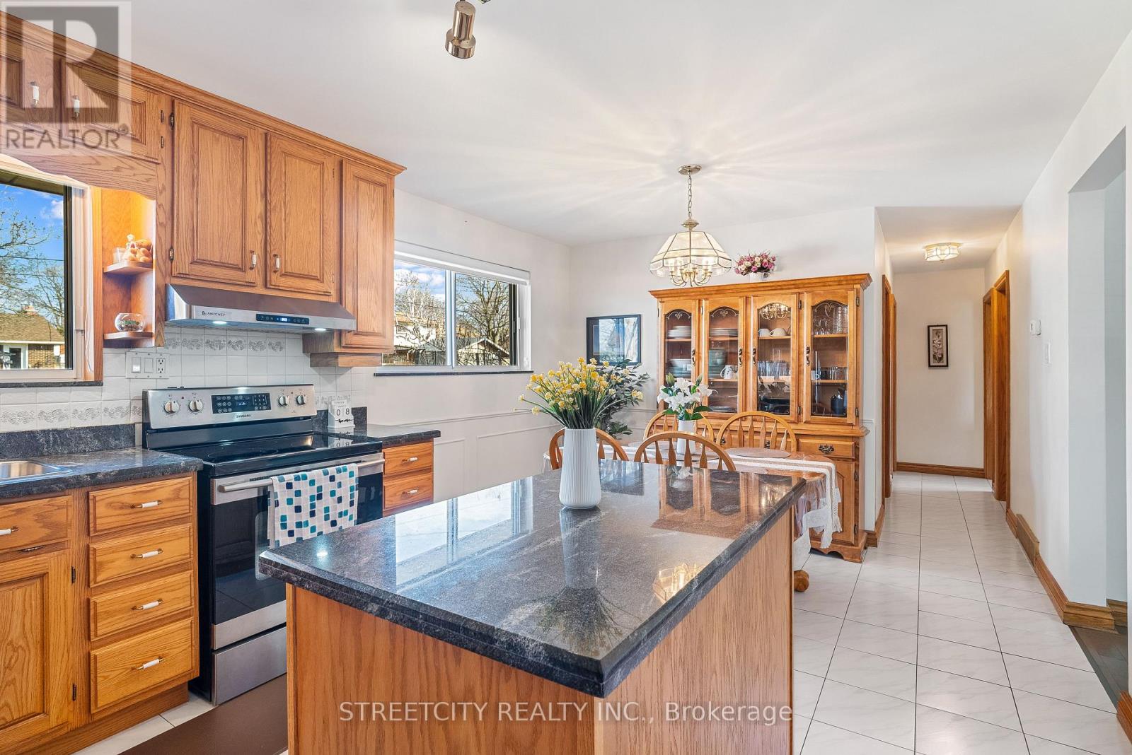 306 Burlington Crescent, London South (South J), Ontario  N5Z 3G5 - Photo 22 - X12896778