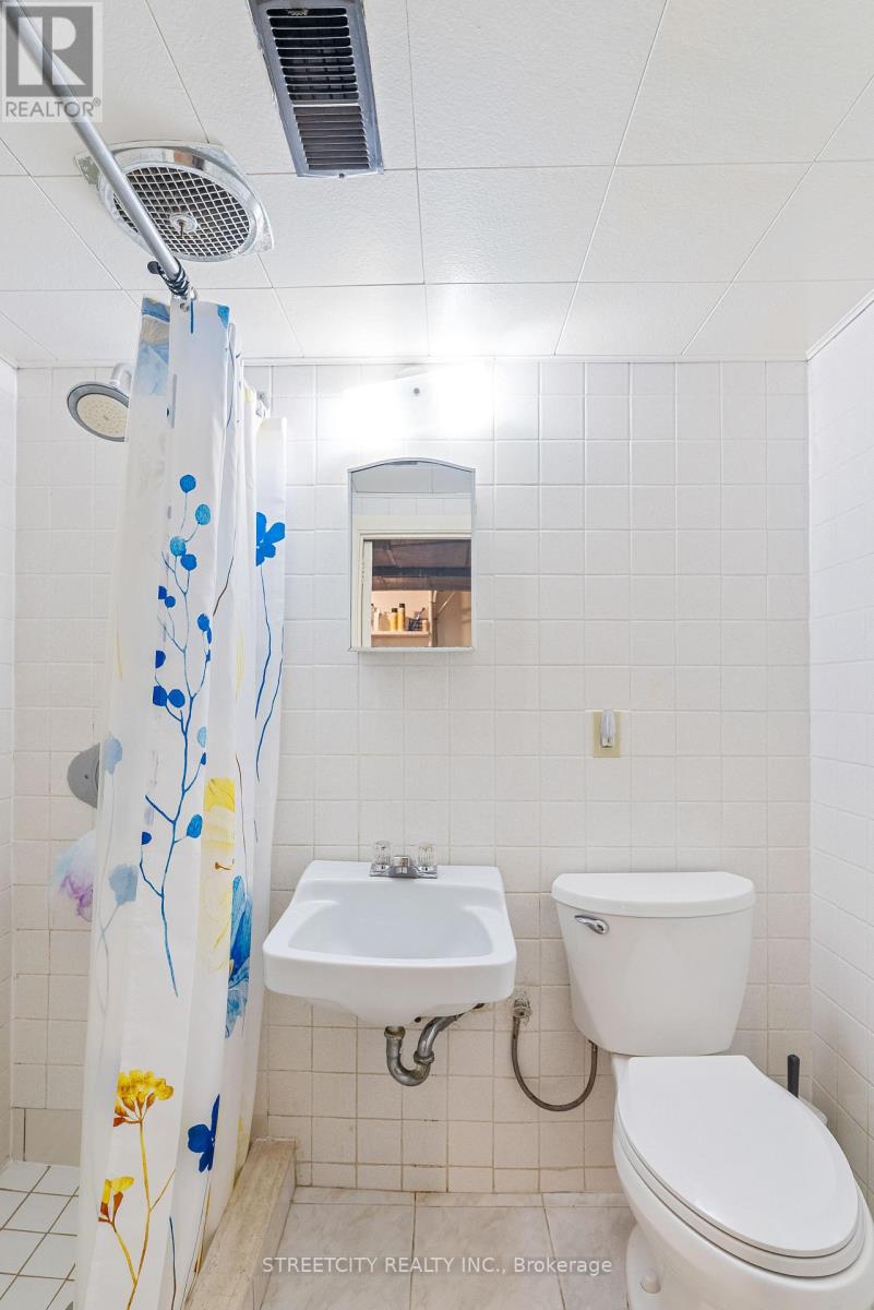 306 Burlington Crescent, London South (South J), Ontario  N5Z 3G5 - Photo 34 - X12896778