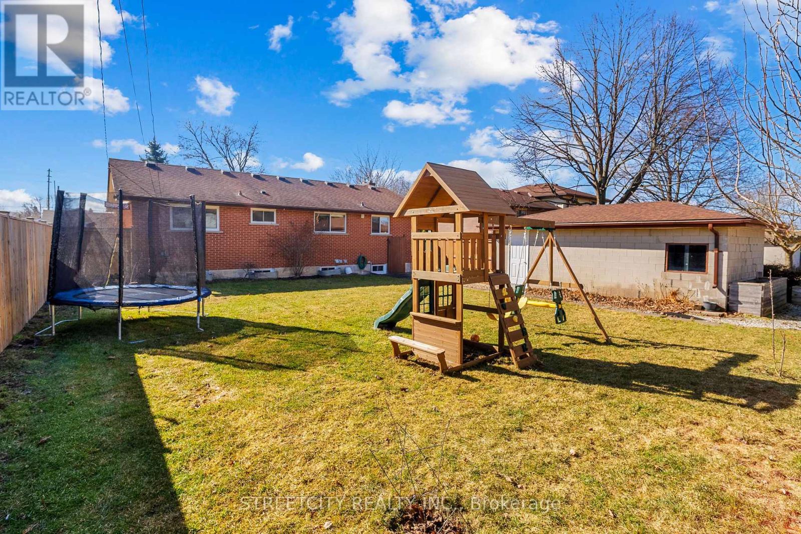 306 Burlington Crescent, London South (South J), Ontario  N5Z 3G5 - Photo 37 - X12896778