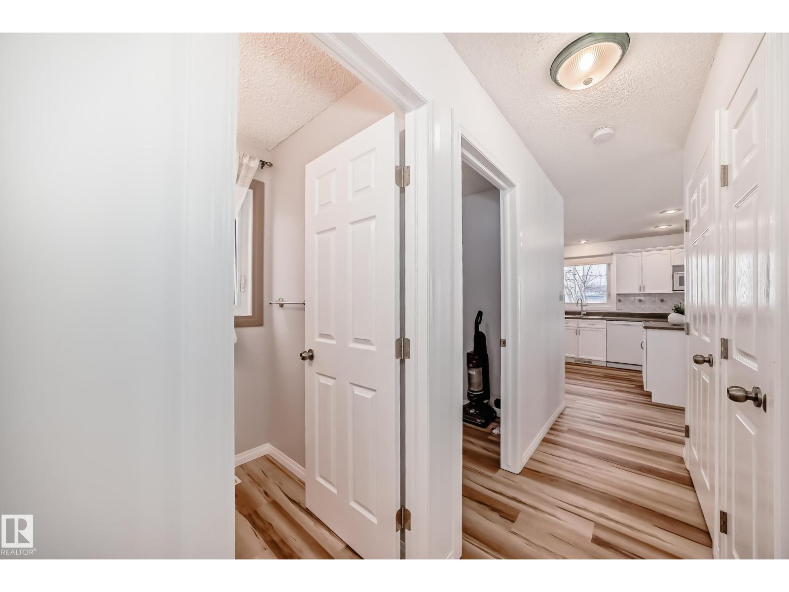 324 Byrne Ct Sw Sw, Edmonton, Alberta  T6W 1E1 - Photo 17 - E4477817