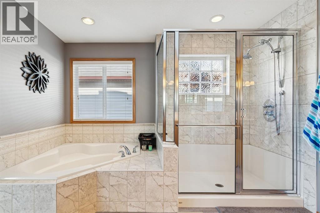 2841 Coopers Manor SW, Airdrie, Alberta  T4B 3J7 - Photo 29 - A2286155