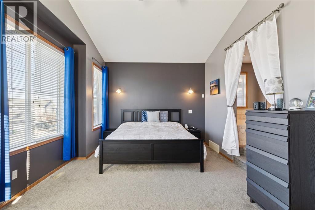 2841 Coopers Manor SW, Airdrie, Alberta  T4B 3J7 - Photo 25 - A2286155