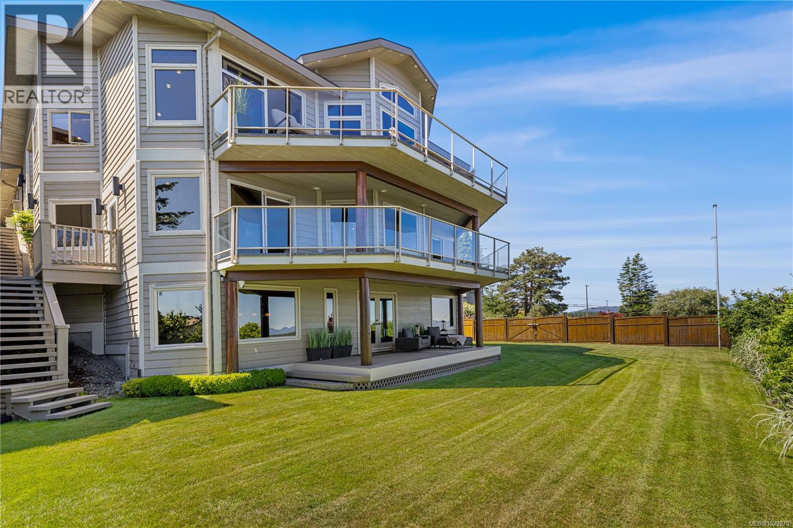 433 Eagle Ridge Rd, Campbell River, British Columbia