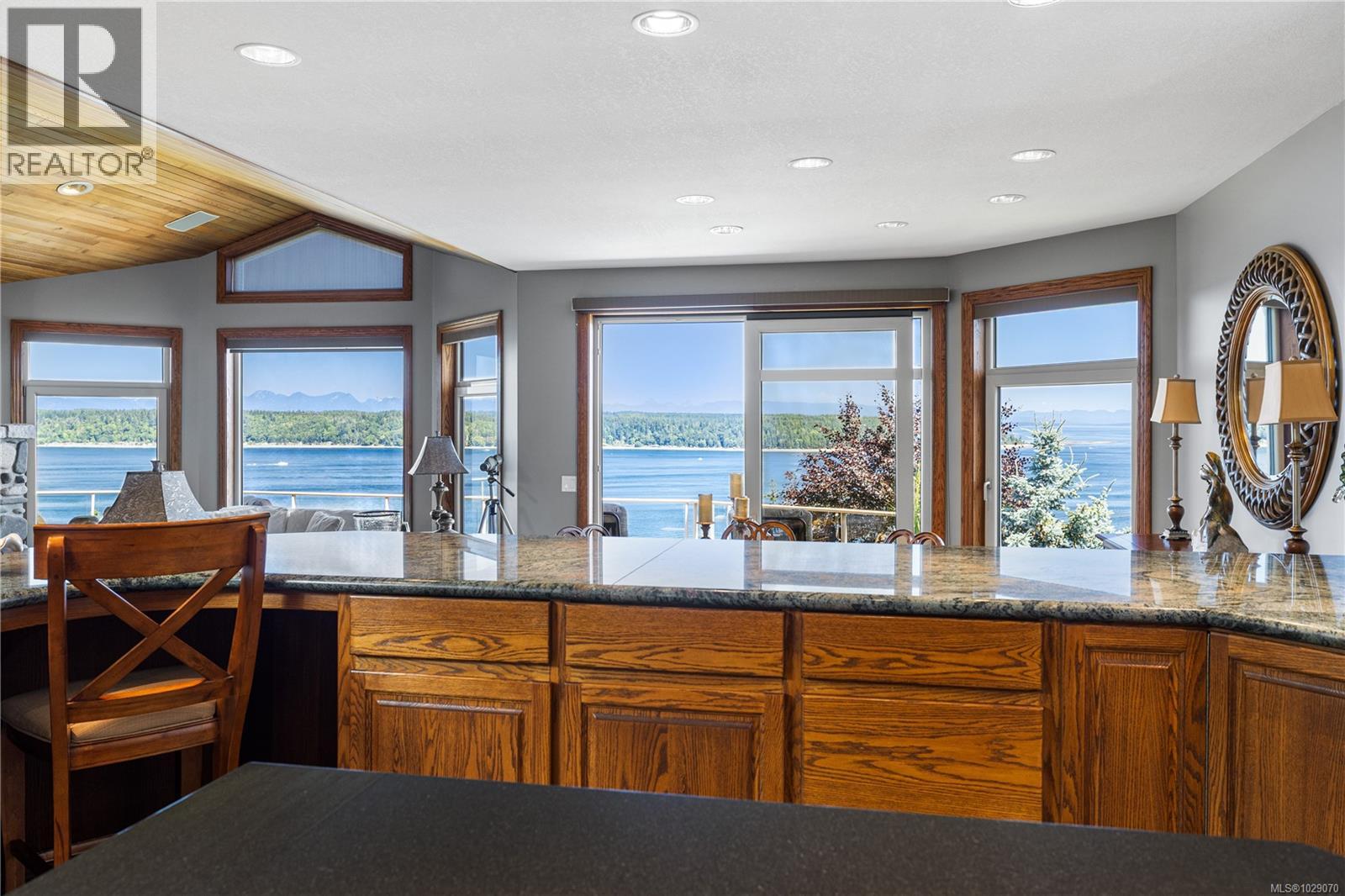 433 Eagle Ridge Rd, Campbell River, British Columbia  V9W 6B4 - Photo 19 - 1029070