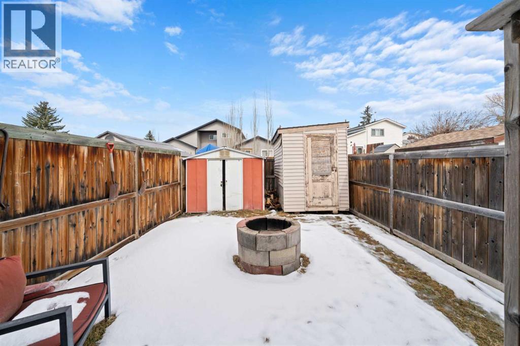 151 Deerview Court Se, Calgary, Alberta  T2J 6B6 - Photo 19 - A2292961