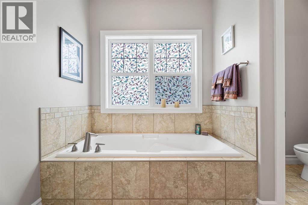 212 Muirfield Boulevard, Lyalta, Alberta  T0J 1Y0 - Photo 29 - A2293181