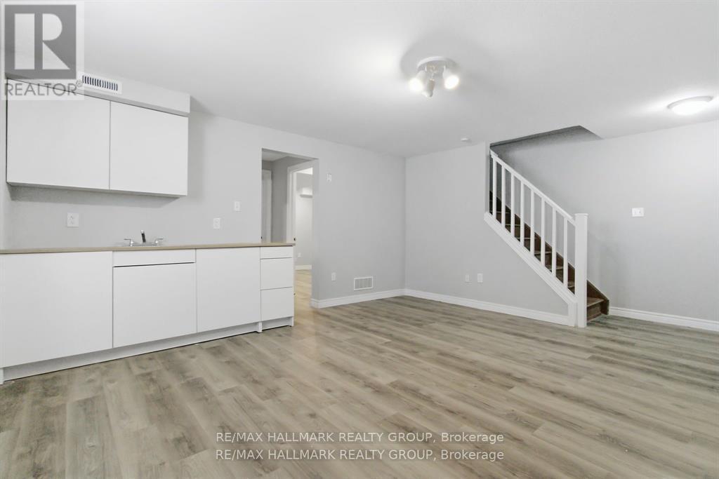 256 Mcmahen Street, London East (East G), Ontario  N5Y 0A2 - Photo 35 - X12897186