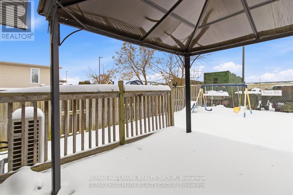 256 Mcmahen Street, London East (East G), Ontario  N5Y 0A2 - Photo 40 - X12897186