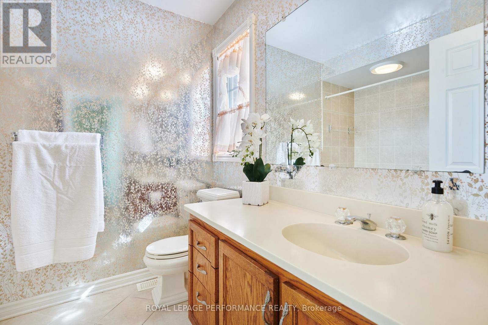 15 Woodfern Court, Ottawa, Ontario  K2H 8Y9 - Photo 24 - X12897204