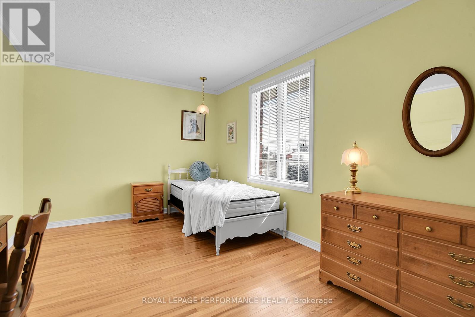 15 Woodfern Court, Ottawa, Ontario  K2H 8Y9 - Photo 26 - X12897204