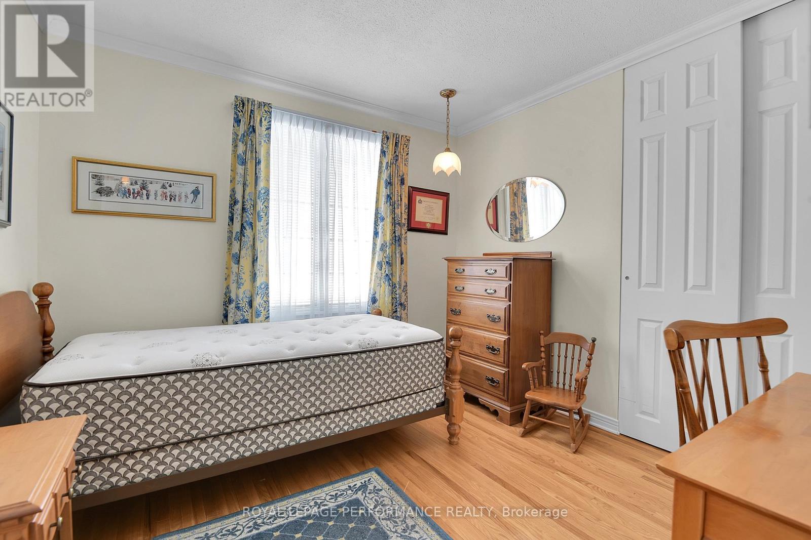 15 Woodfern Court, Ottawa, Ontario  K2H 8Y9 - Photo 27 - X12897204