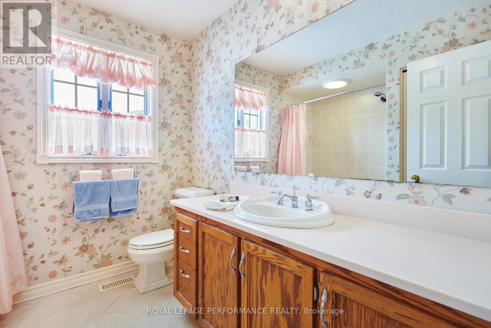 15 Woodfern Court, Ottawa, Ontario  K2H 8Y9 - Photo 28 - X12897204