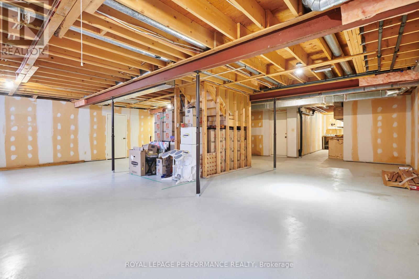 15 Woodfern Court, Ottawa, Ontario  K2H 8Y9 - Photo 31 - X12897204