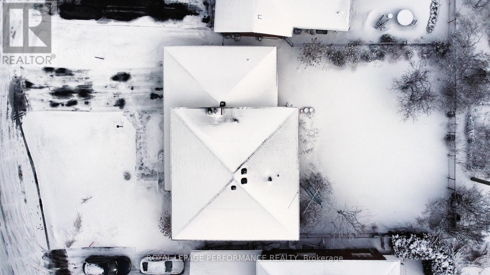 15 Woodfern Court, Ottawa, Ontario  K2H 8Y9 - Photo 37 - X12897204