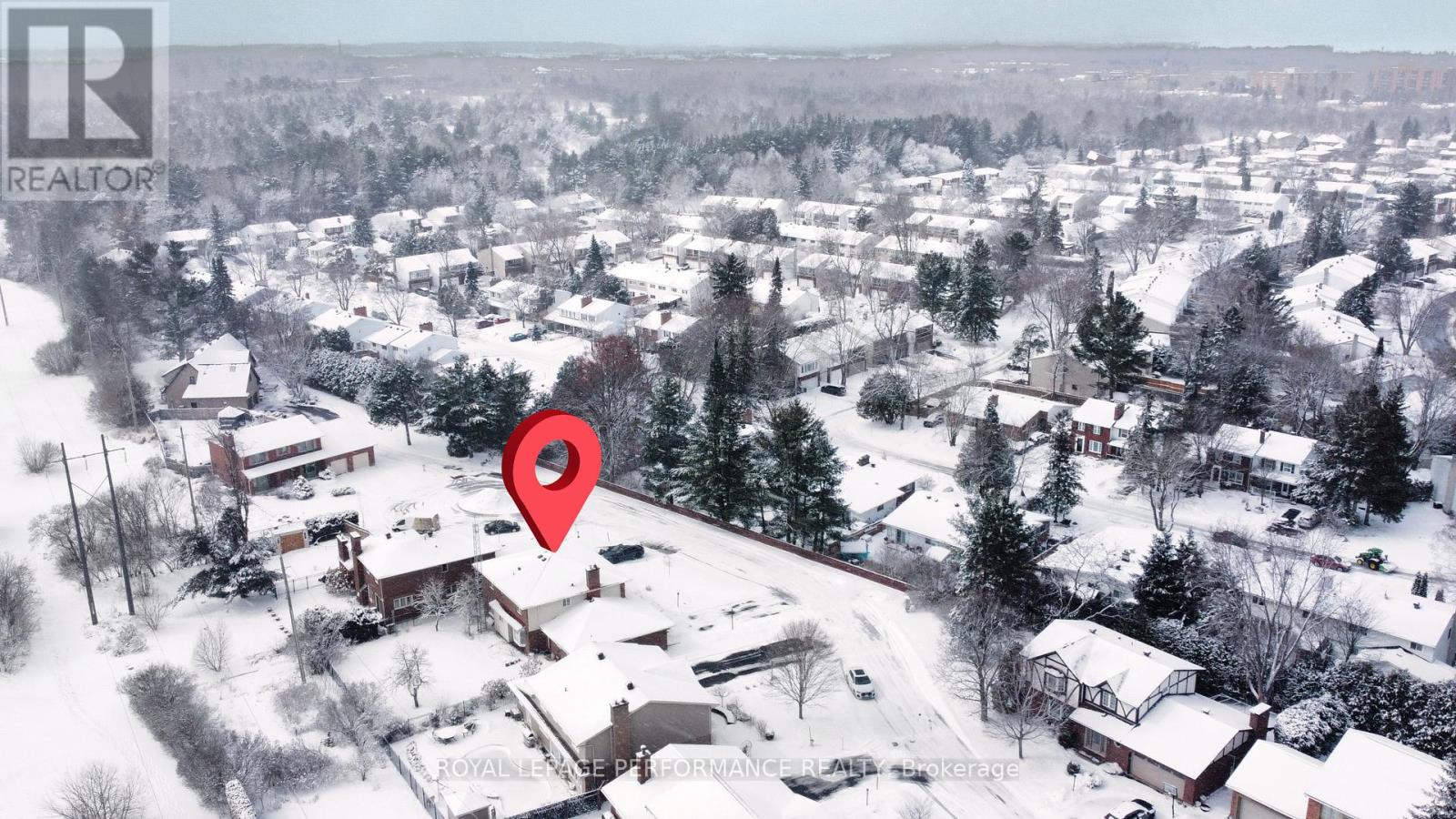 15 Woodfern Court, Ottawa, Ontario  K2H 8Y9 - Photo 39 - X12897204