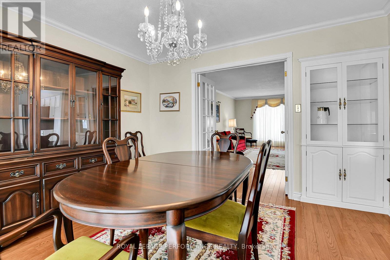 15 Woodfern Court, Ottawa, Ontario  K2H 8Y9 - Photo 9 - X12897204