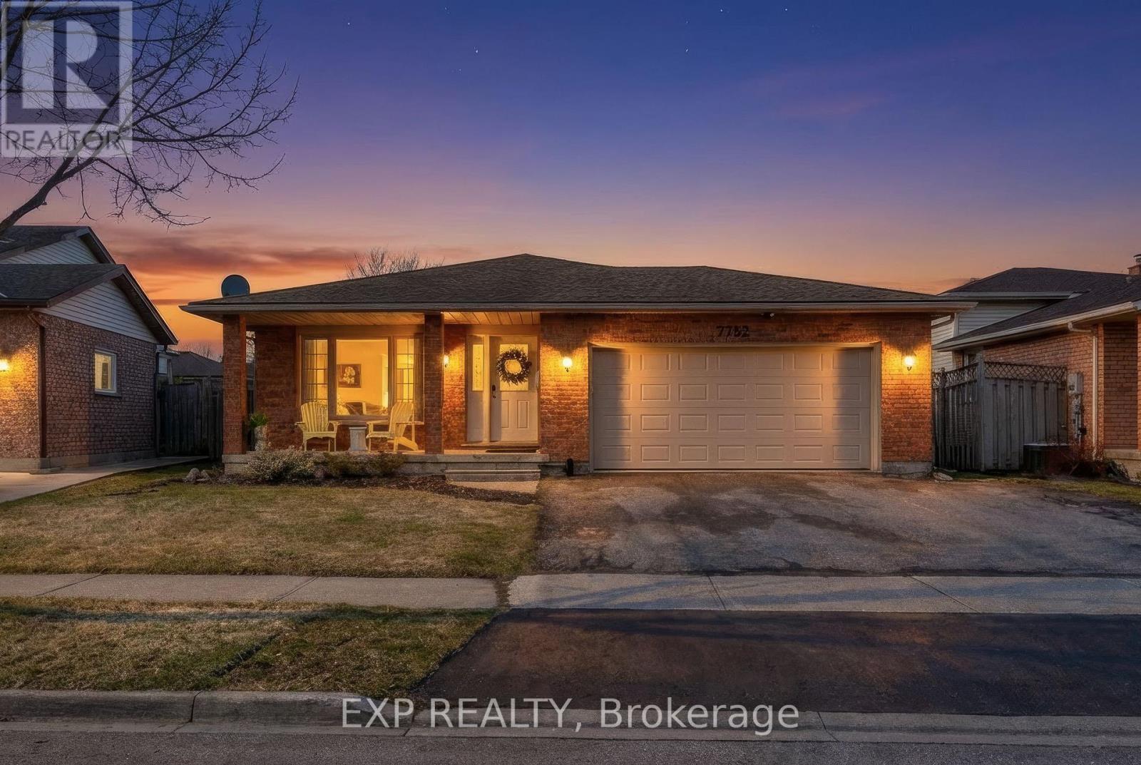 7752 PREAKNESS STREET, Niagara Falls, Ontario