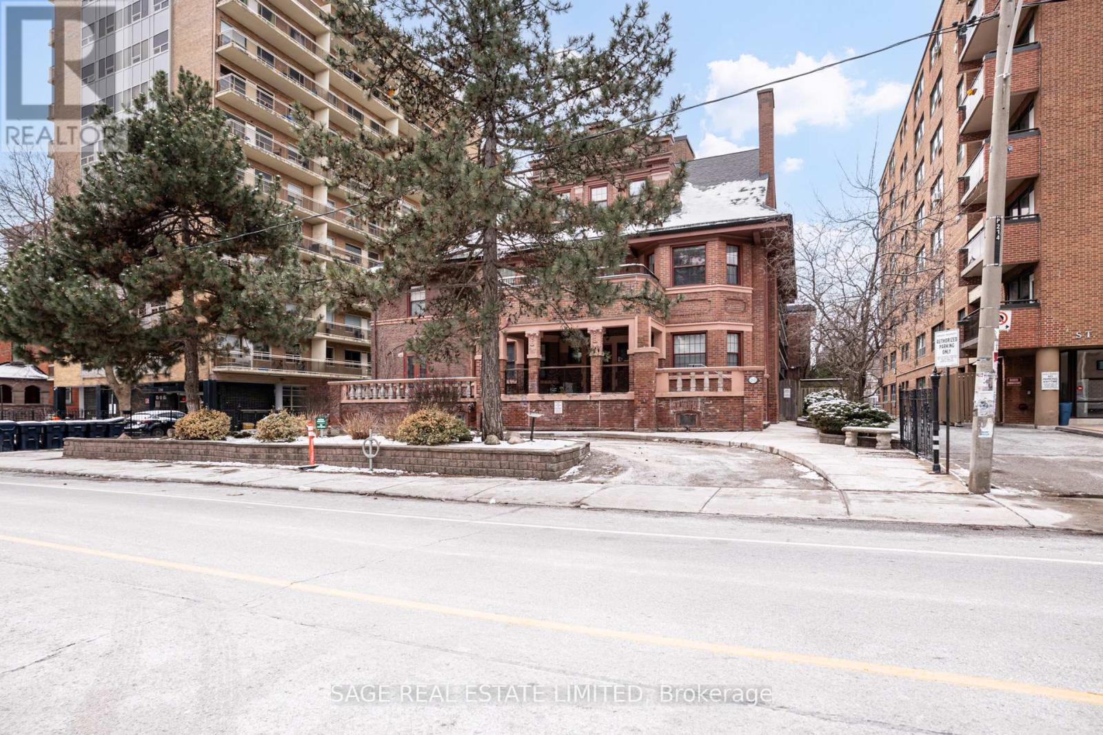 503 - 212 St. George Street, Toronto, Ontario  M5R 2N5 - Photo 2 - C12897246