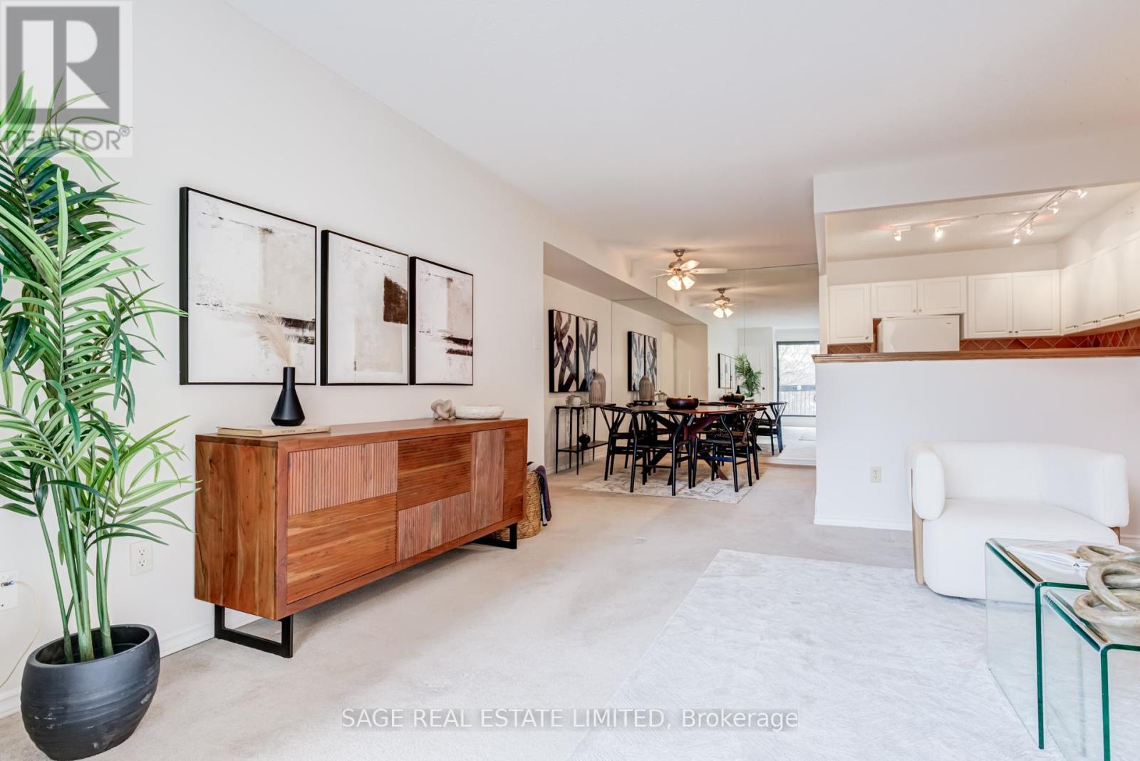 503 - 212 St. George Street, Toronto, Ontario  M5R 2N5 - Photo 3 - C12897246