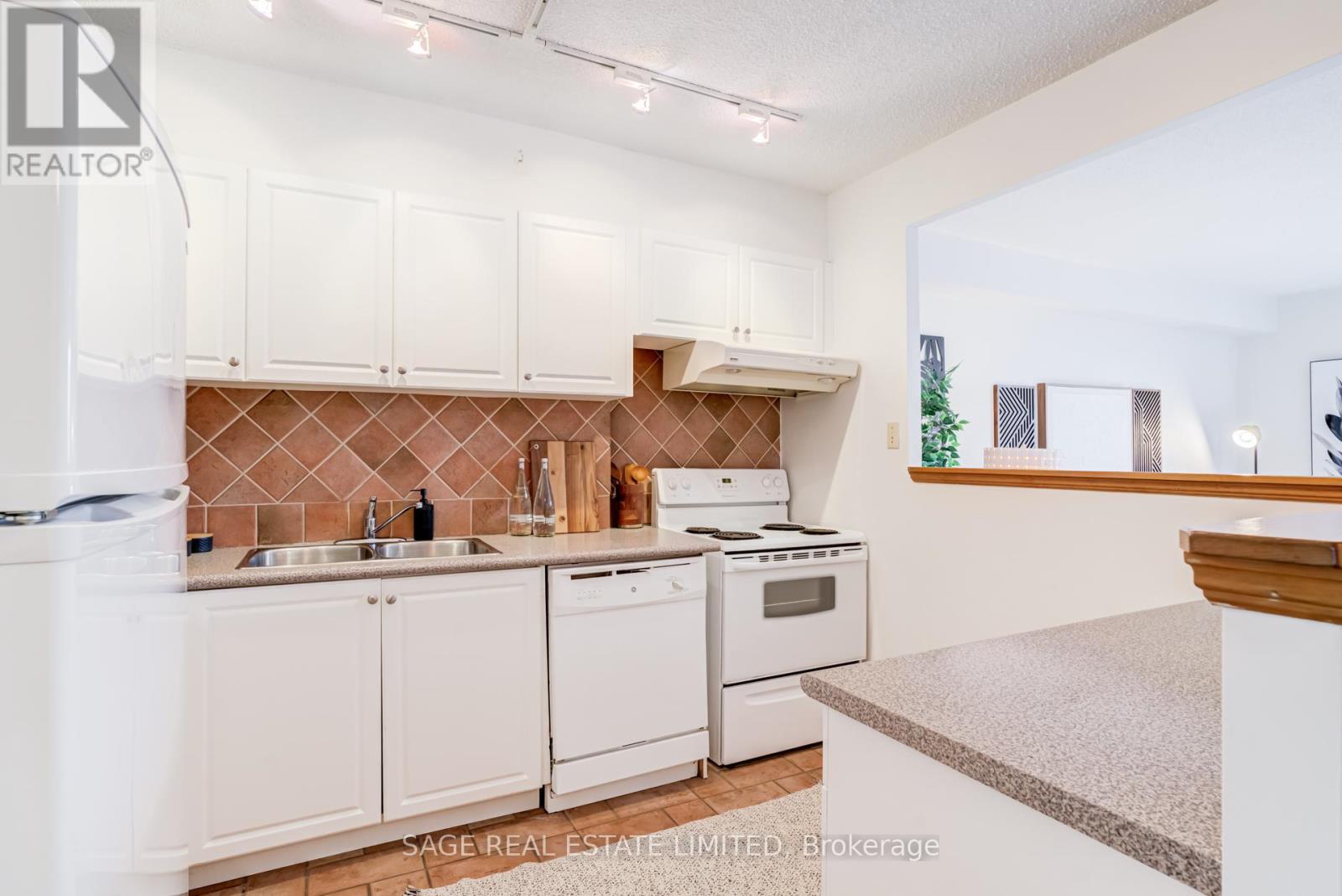 503 - 212 St. George Street, Toronto, Ontario  M5R 2N5 - Photo 8 - C12897246